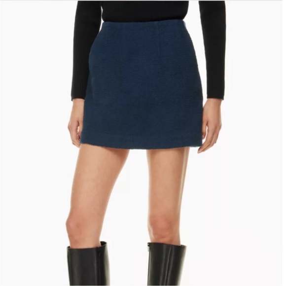 Babaton Dresses & Skirts - NWT Aritzia Babaton Kinsley Skirt High Waisted Tweed Navy Mini Skirt 8